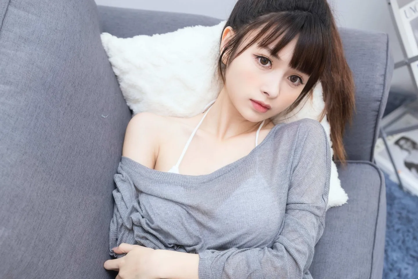 少女写真 ??? “小白兔白又白～