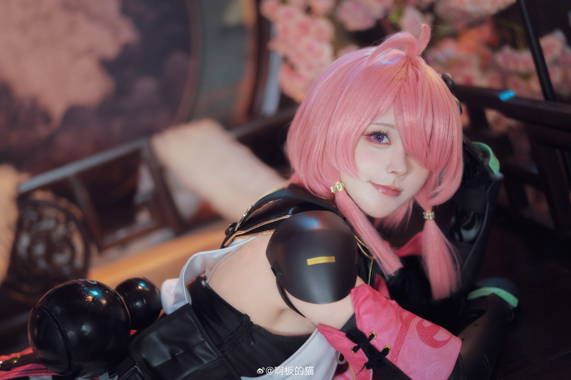 呼啊~做到这样就够了,休息休息吧 鸣潮 桃祈