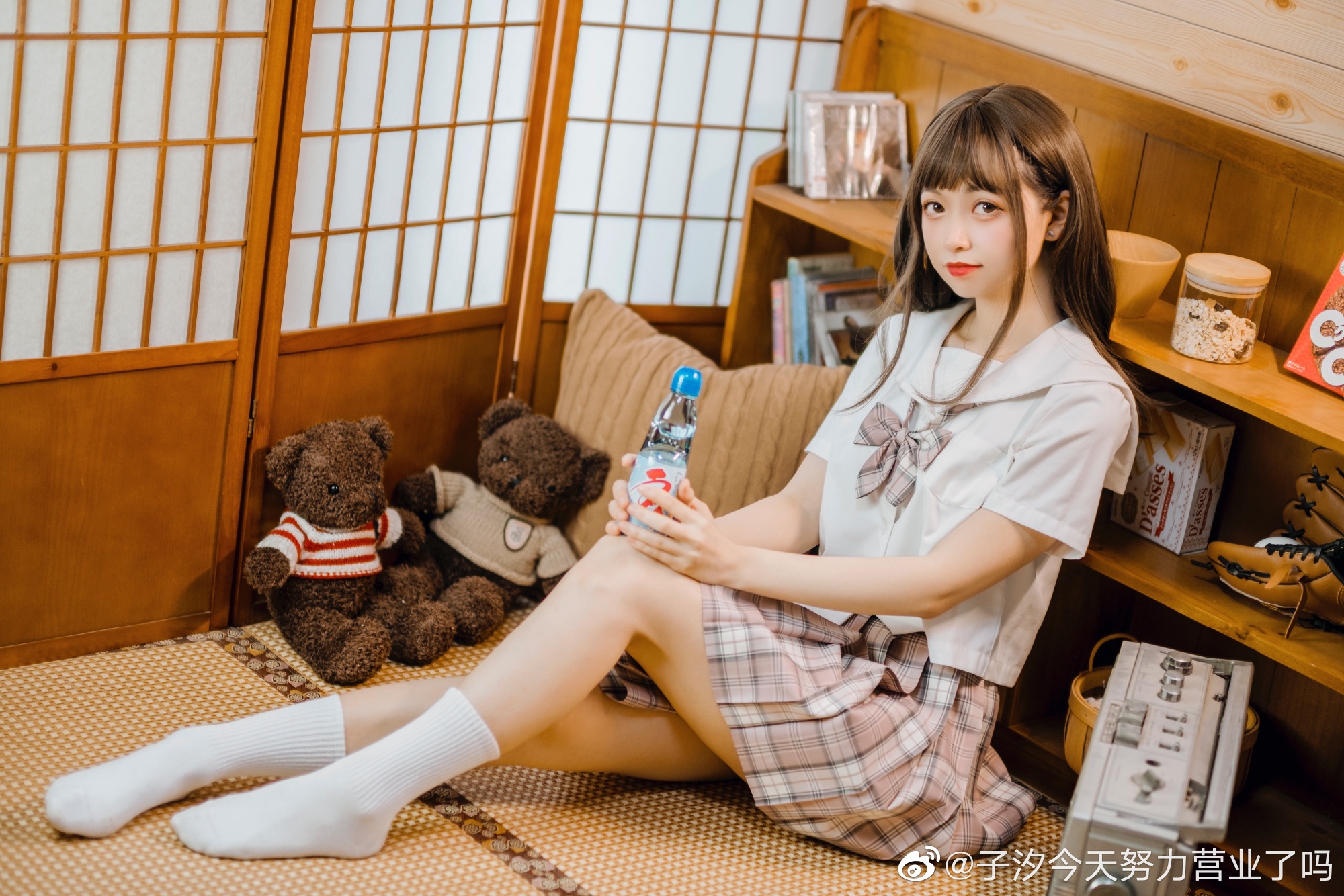 即使跌入深海，奇遇也会出现在抬头的瞬间