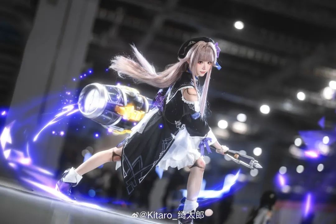 “没见过这么大的钻石?送给你!”“下次就研究你~”