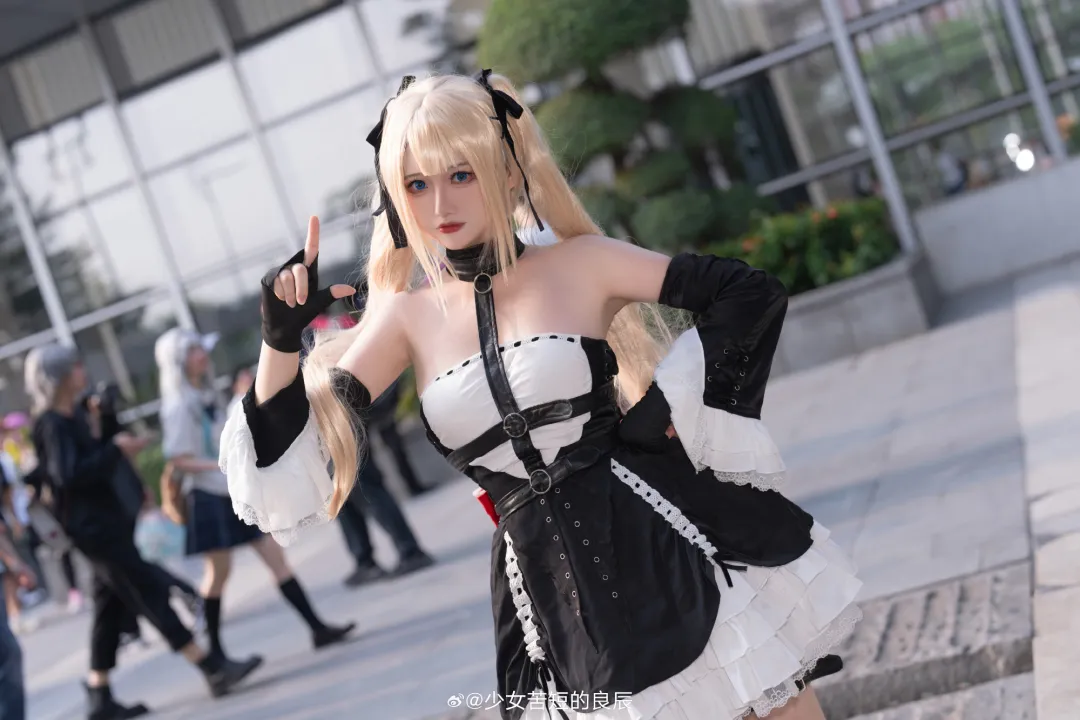 青春本就是马不停蹄的错过和相遇