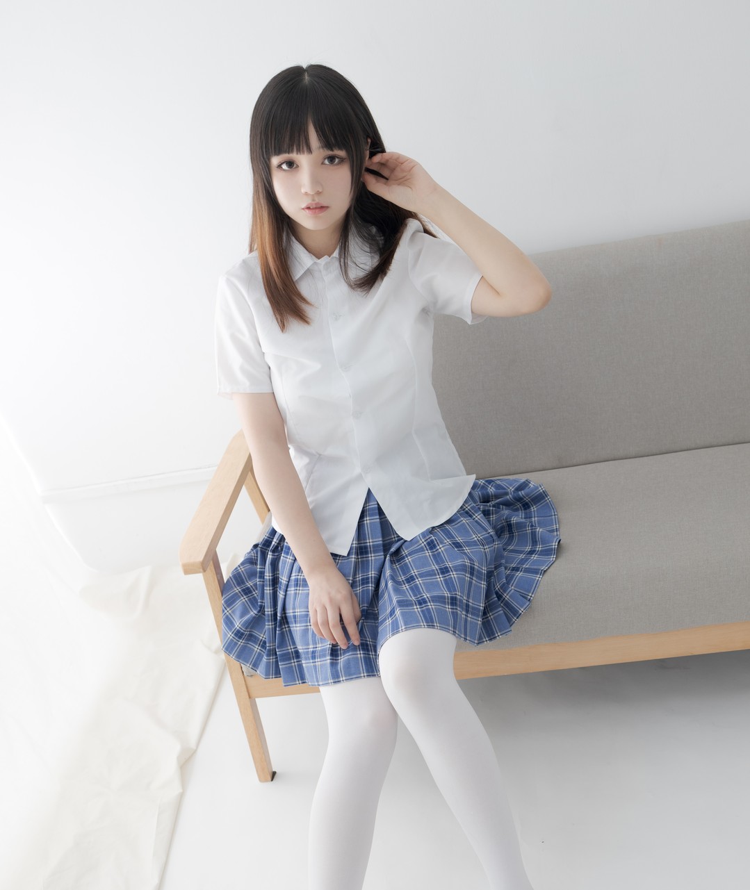 2024101404033033 2024101404033033