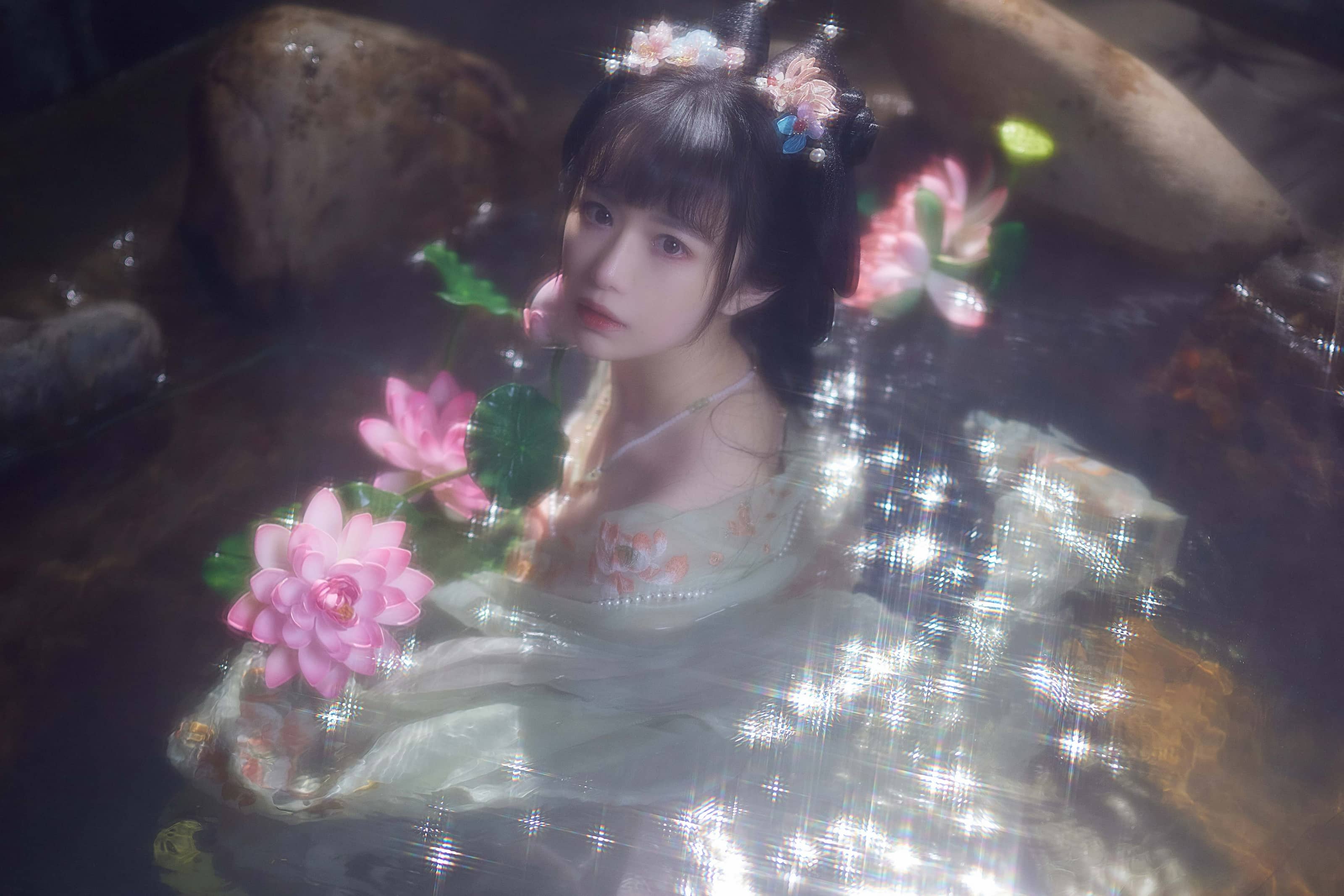 Shika小鹿鹿_全部写真作品合集|更新至 121 期 - 预览图 3 Shika小鹿鹿_全部写真作品合集|更新至 121 期 - 预览图 3