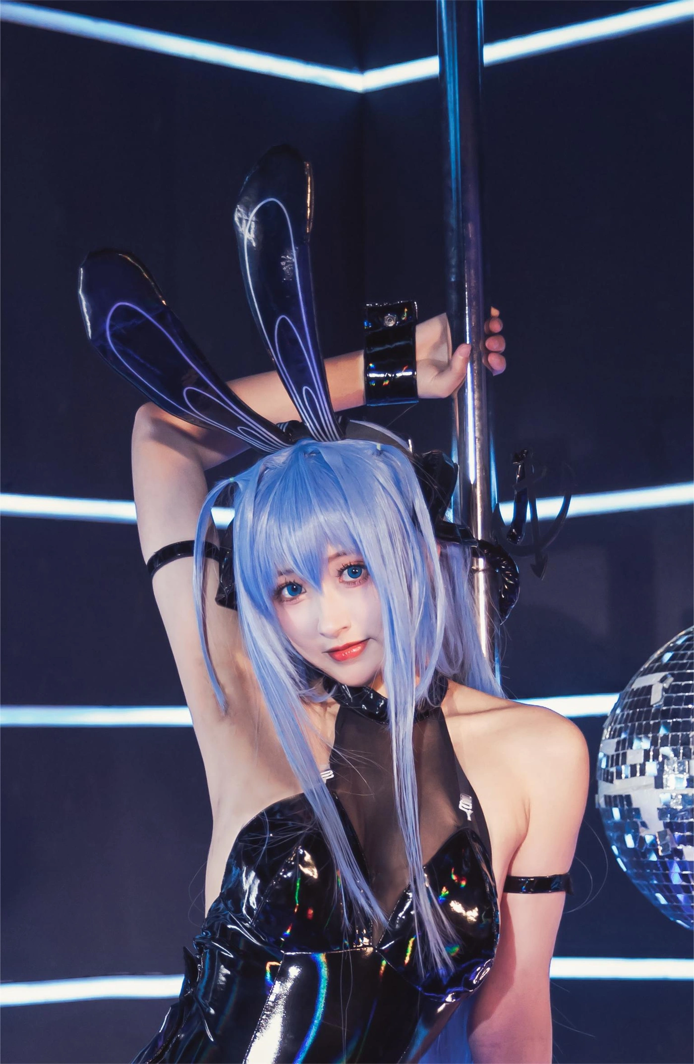 冬马路纱(Luisa_零纱)_全部写真作品合集|更新至 10 期 - 预览图 1 冬马路纱(Luisa_零纱)_全部写真作品合集|更新至 10 期 - 预览图 1