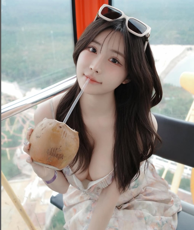 YeonYu(연유)_写真coser美图作品合集下载|更新至 18 期 - 预览图 2 YeonYu(연유)_写真coser美图作品合集下载|更新至 18 期 - 预览图 2