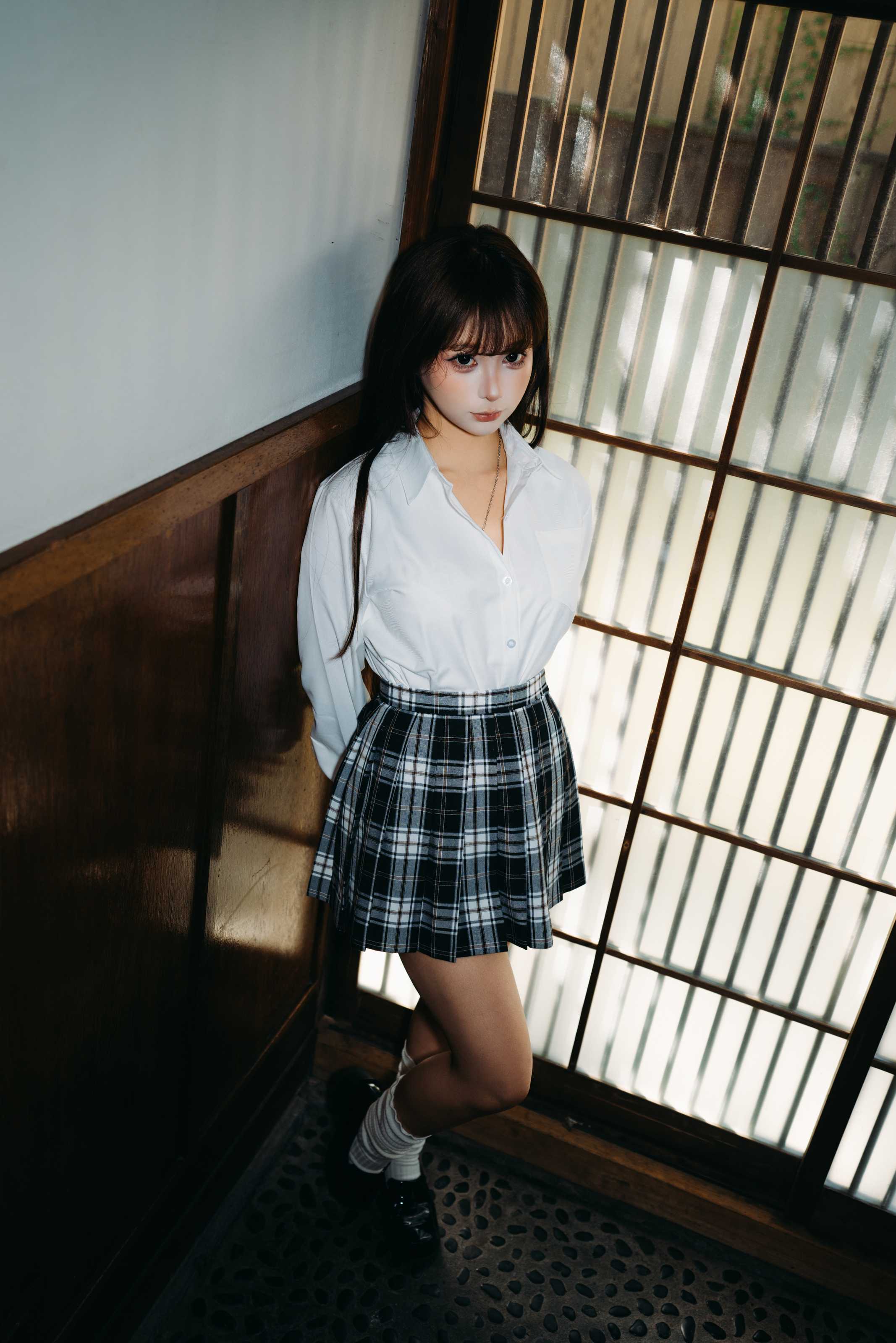 013-384_002-c04m5480n8hkmfir 013-384_002-c04m5480n8hkmfir